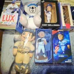IF POSTED AVAILABLE SOLD AS A LOT ONLY  DODGERS BOBBLEHEADS AND BLAKE TRINEN AND OTHER  COLLECTABLES