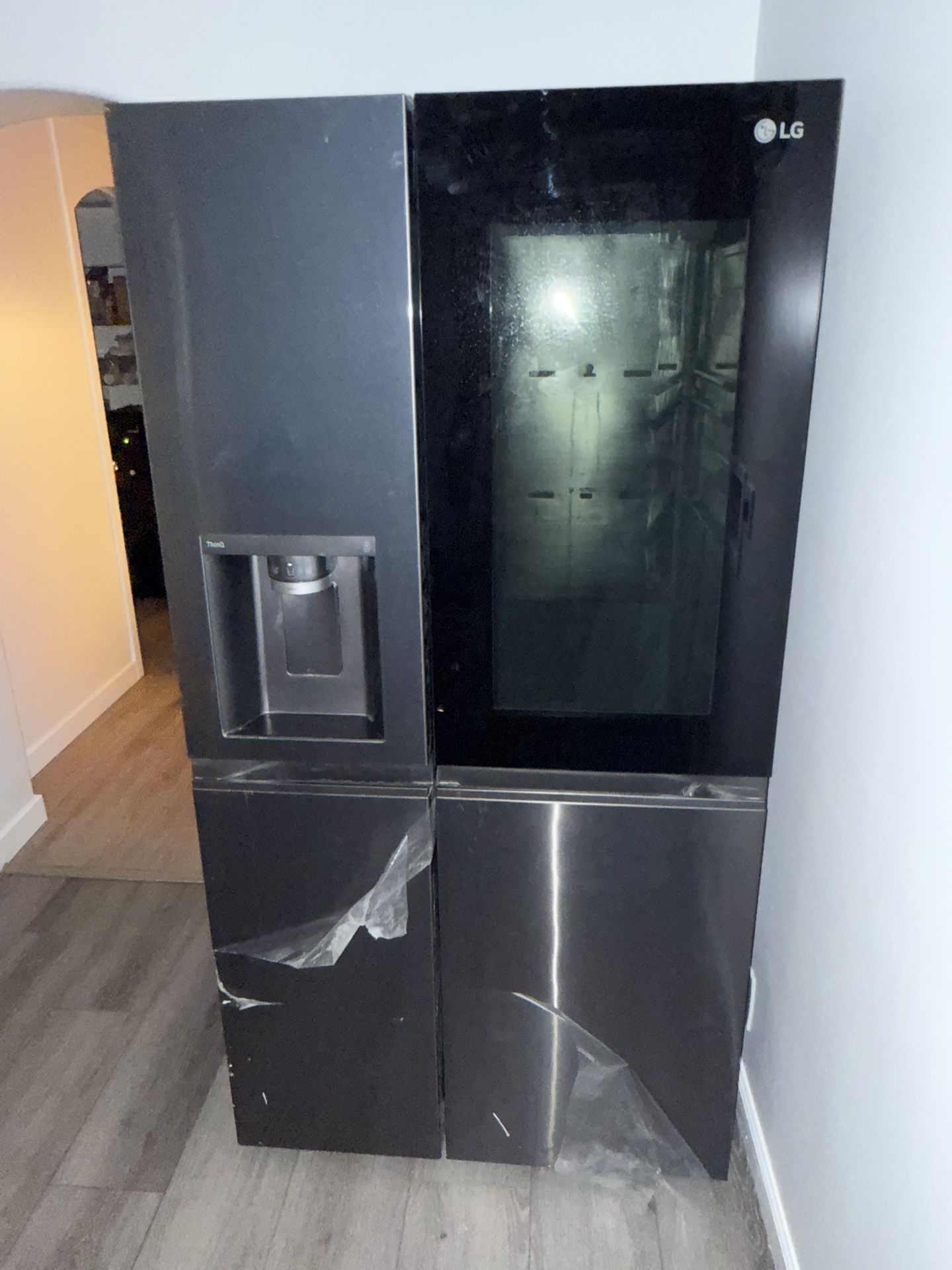 Knock Knock Refrigerator