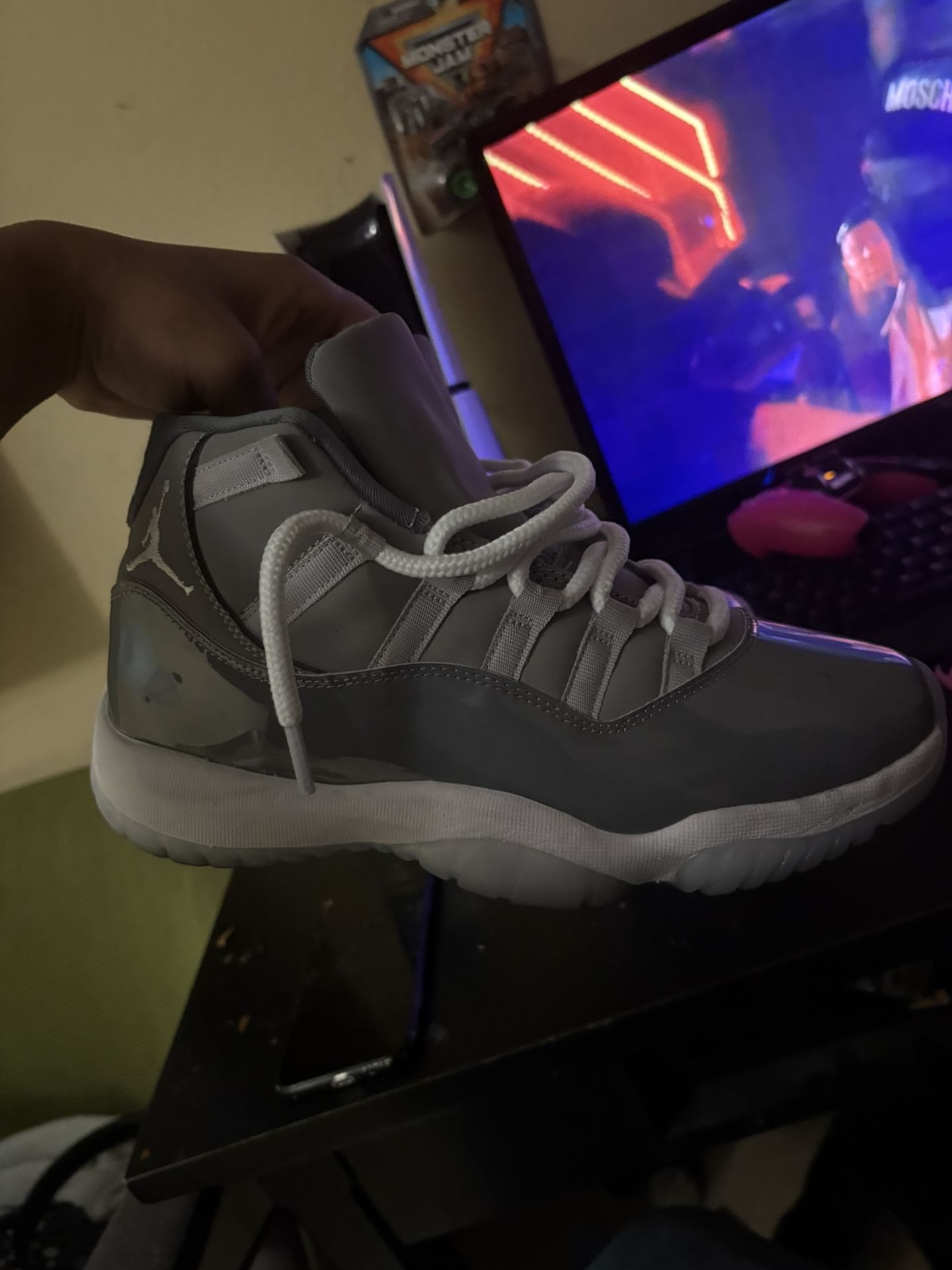 Jordan 11 cool greys 