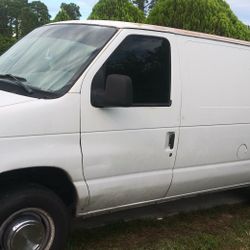 2003 Ford Econoline Cargo
