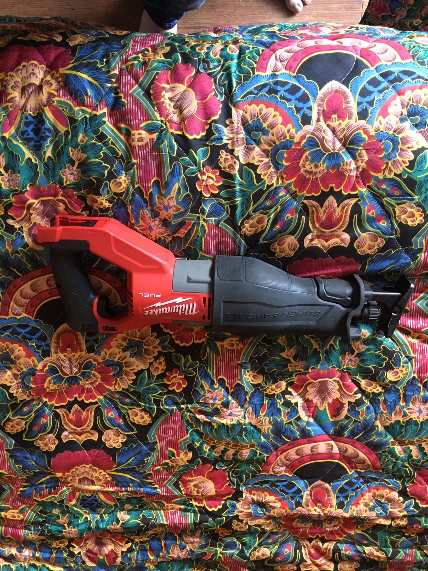 Milwaukee Fuel SawzAll