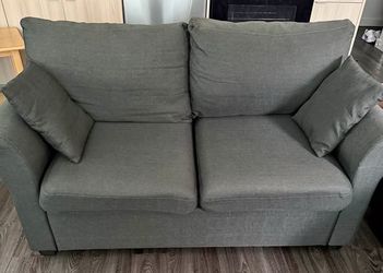 Gray Loveseat – Great Condition