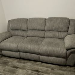American Signature Reclining Couch