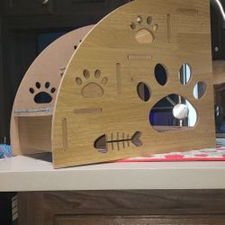 Very Cute  Small Pet Steps. Too SMALL For My Heeler.