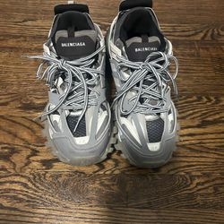 Balenciaga Tracks