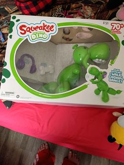 Squeakee the balloon dino