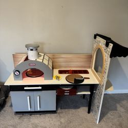 Kids Pizza Kitchen