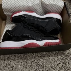 Air Jordan 11 Retro Low 