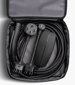 Tesla mobile connector - Gen 3