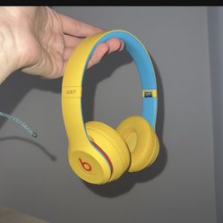 Solo 3 Wireless Beats Club Collection ( Yellow, And Blue)