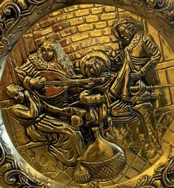 Vintage Large Hammered Brass Musicians Wall Decorative Plate 16.5"