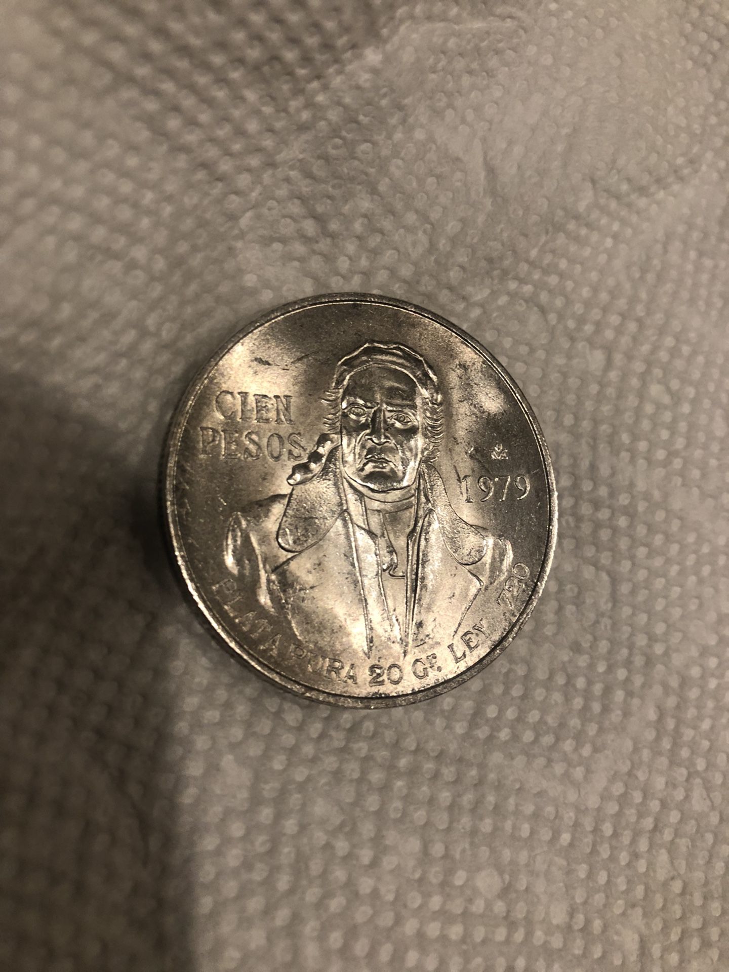 1979 10 Peso Silver Coin