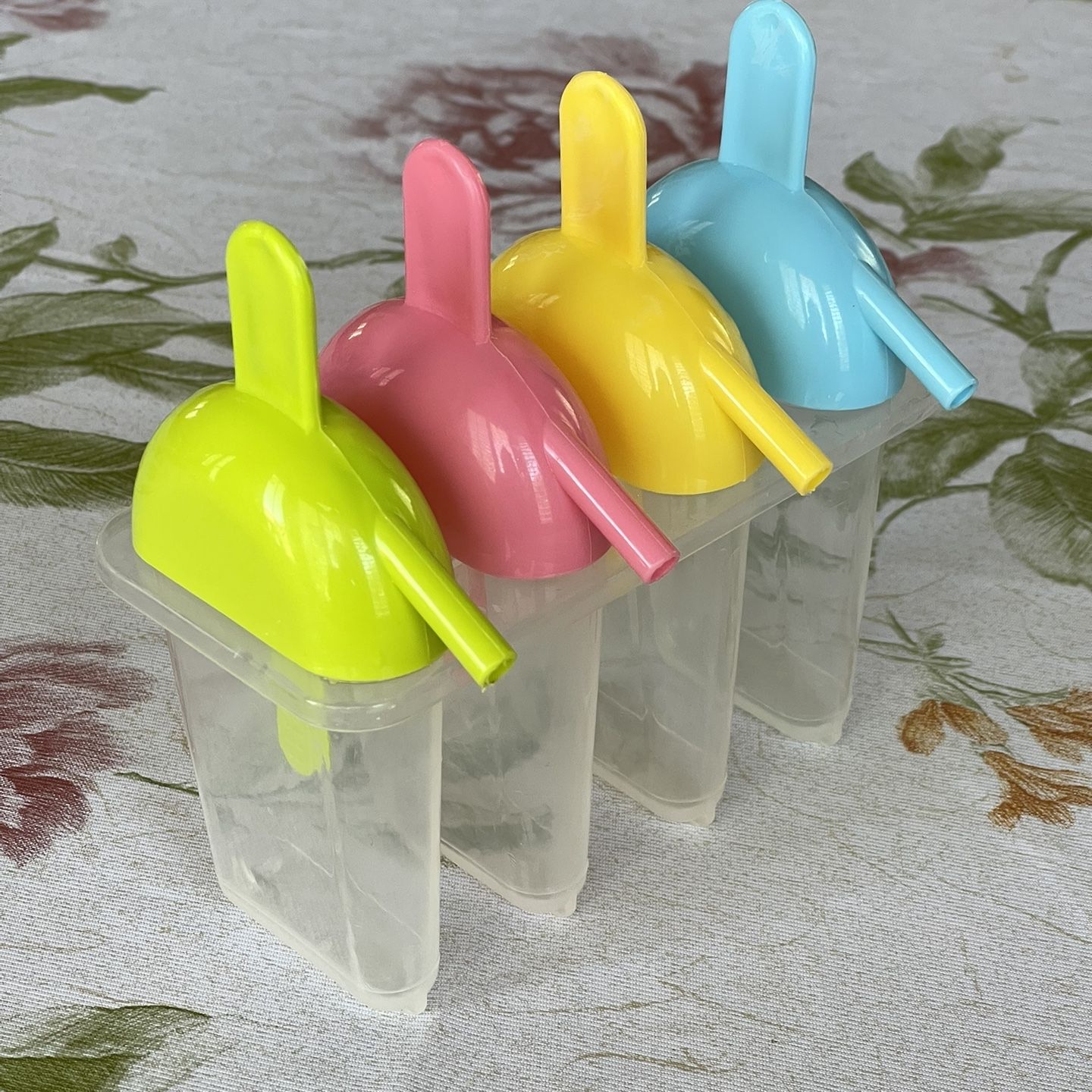 4 Freezer Ice Pop Maker Mold Popsicle Sip Straw Ice Cream Frozen Pops Cake  Treat