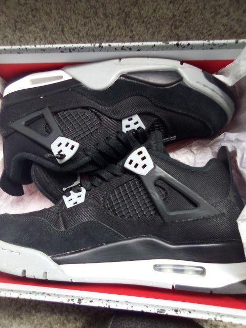 Jordan 4 Black Canvas Sz 7