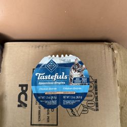 Blue Buffalo Spoonless Singles Natural Wet Cat Food in Gravy, 2.6-oz. Twin-Pack Trays, Chicken Entreé