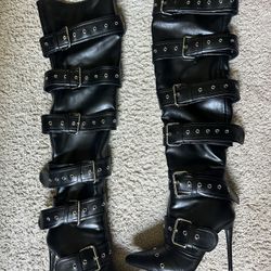 Knee High Boots (size 6)