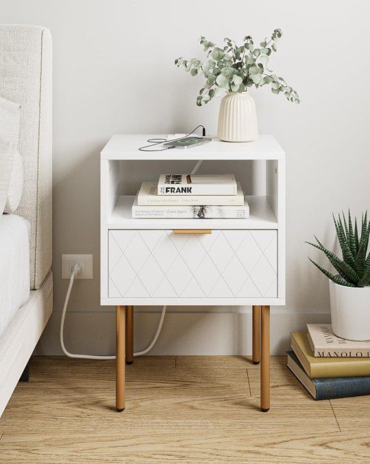 Aobafuir Nightstand with Charging Station, Drawer Dresser for Bedroom, White