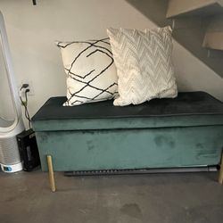 Green Velvet Ottoman 