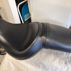 Kawasaki Vulcan 900 OEM Seat