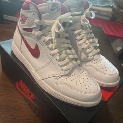 Air Jordan 1 Retro High OG ‘Metallic Red’