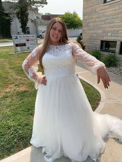 Need to add sleeves to your gown / formal make a appointment at The Sewing Lady we can make your vision come alive