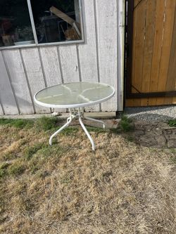 FREE PATIO TABLE