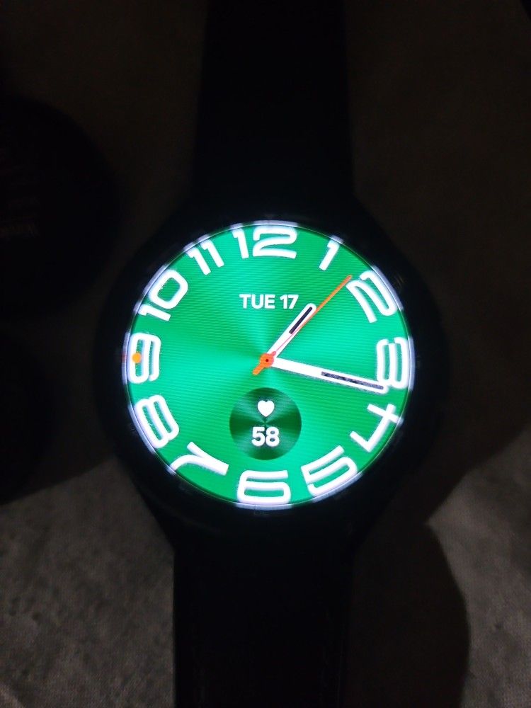 SAMSUNG SMART WATCH 6