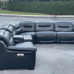 Sofa/Couch Sectional - Leather - Recliners - Delivery Available 🚛