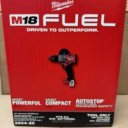 Milwaukee M18 FUEL 1/2 Hammer Drill/Driver - NEW
