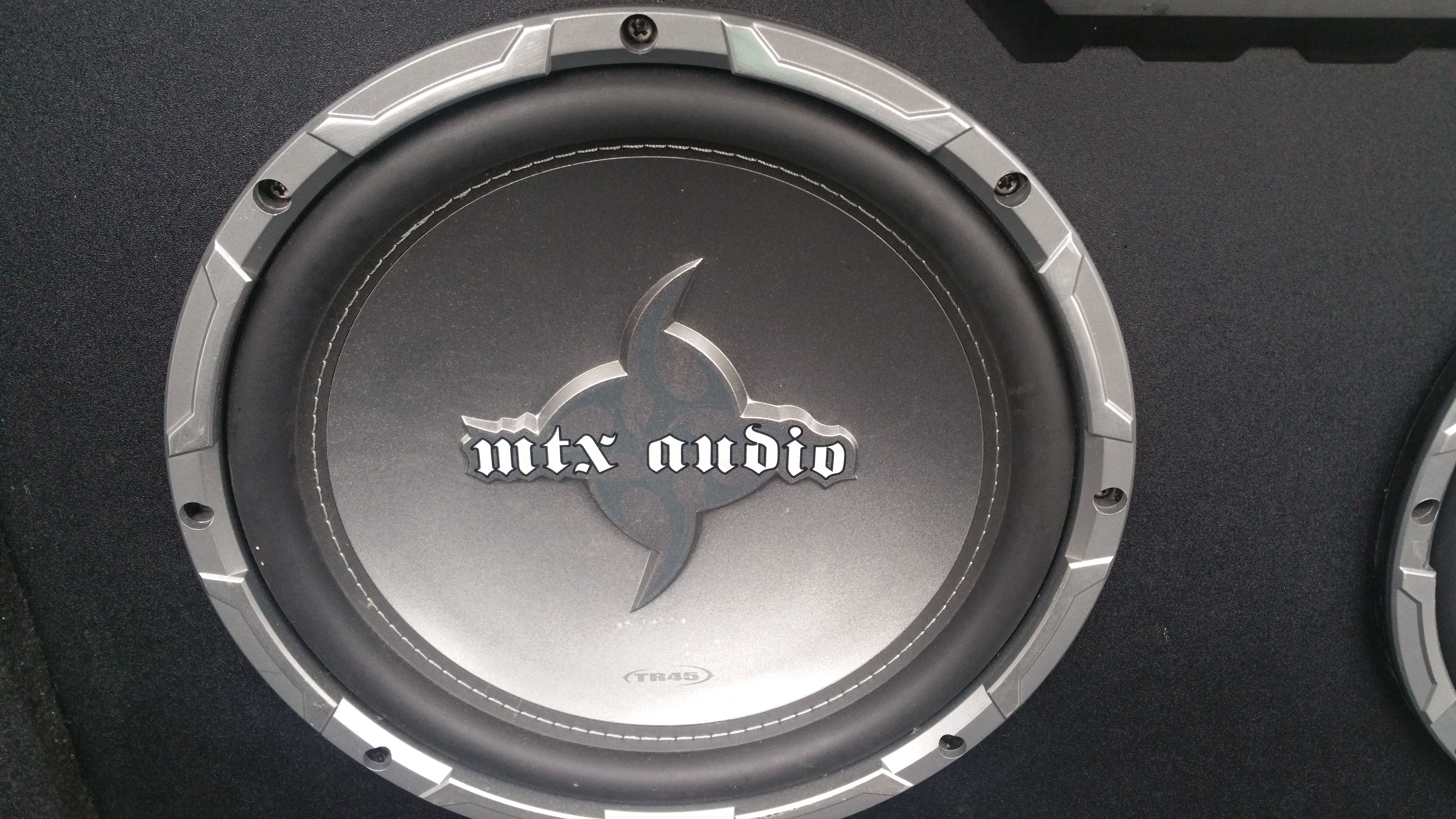 2 mtx subwofers 10"