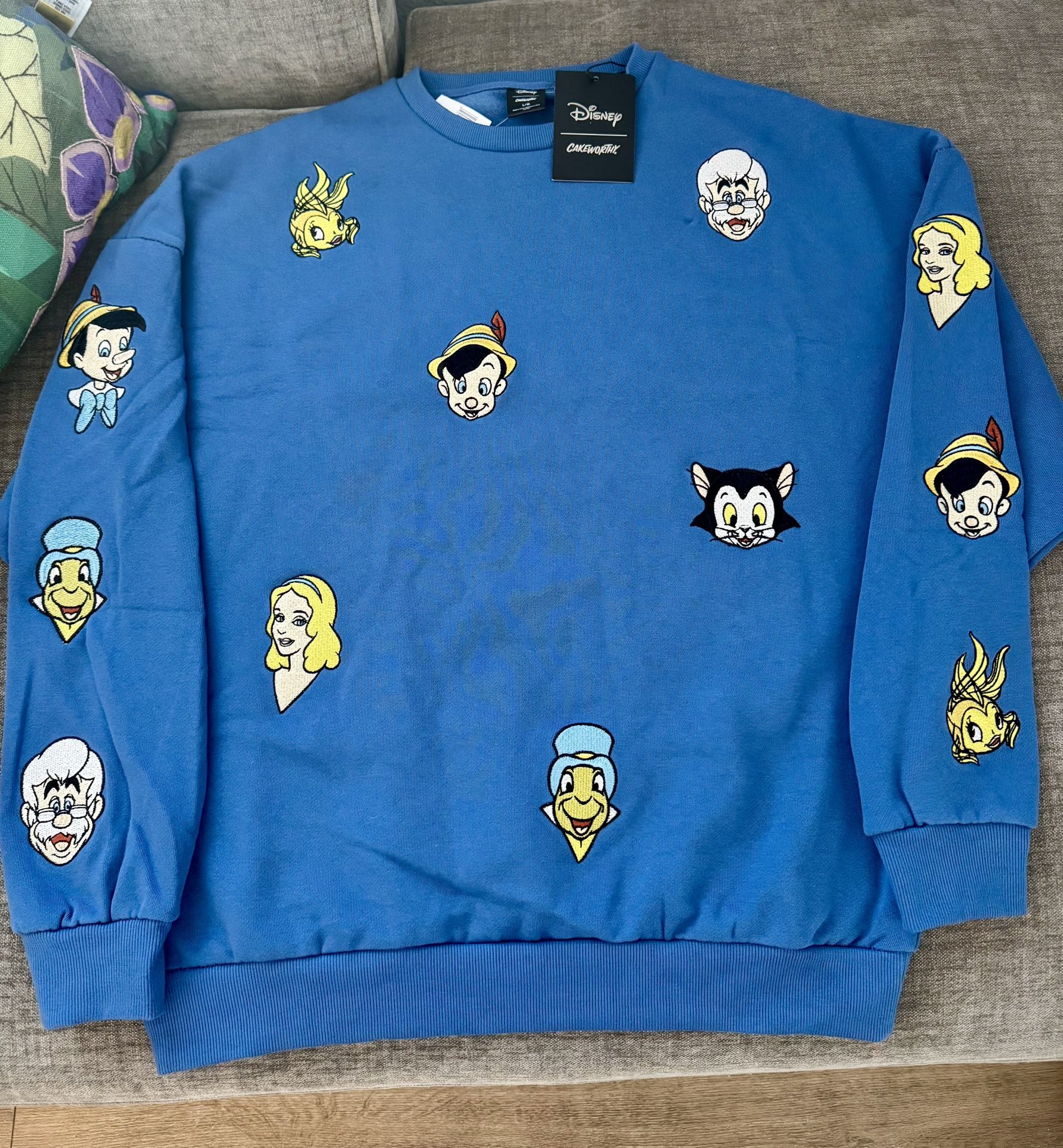 DISNEY X CAKEWORTHY 85th ANNIVERSARY  PINNOCHIO patches Sweater blue collectors Unisex NEW W/TAGS!