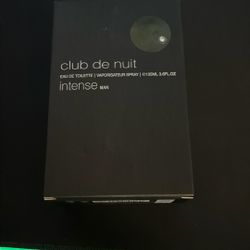 Club De Nuit Intense Man Cologne