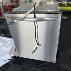 2021 Frigidaire dishwasher 