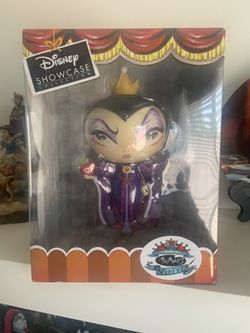 EVIL QUEEN DISNEY SHOWCASE COLLECTION