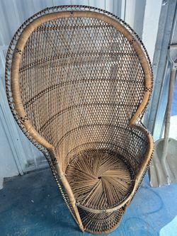 Wicker chair 