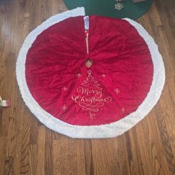Christmas Tree Skirt $12
