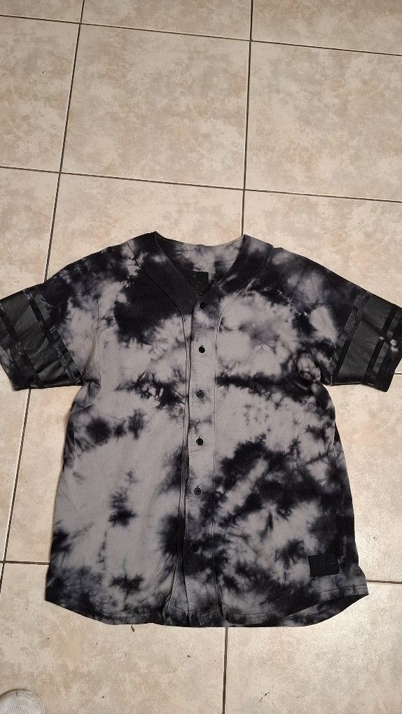 Black and grey tie-dye