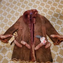 BRAND NEW FOX COAT 