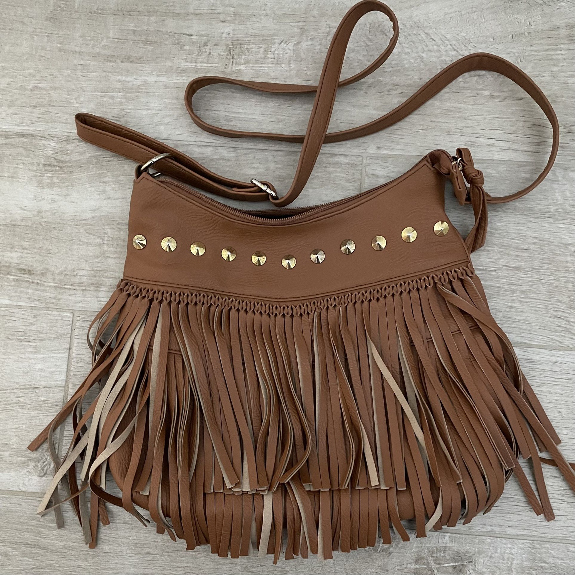 deb&dave Faux Leather Fringe Crossbody Shoulder Handbag Purse