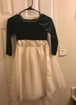 Girls dress evergreen and ivory size 8