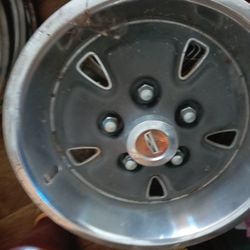 Hub Caps  67 To 70 Ford Torino 