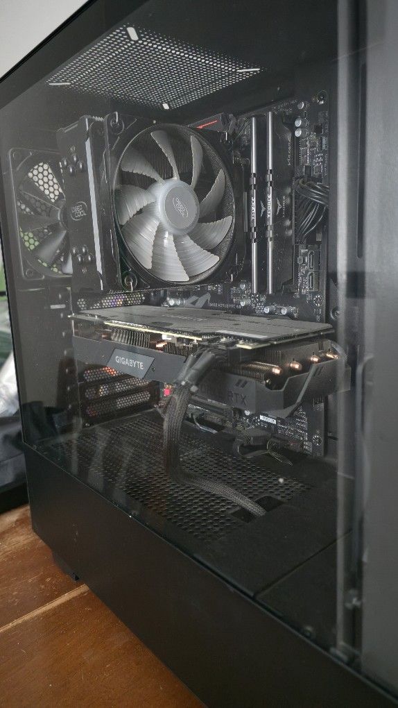 NZXT Gaming PC 2070 Ti