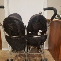 JEEP DOUBLE STROLLER