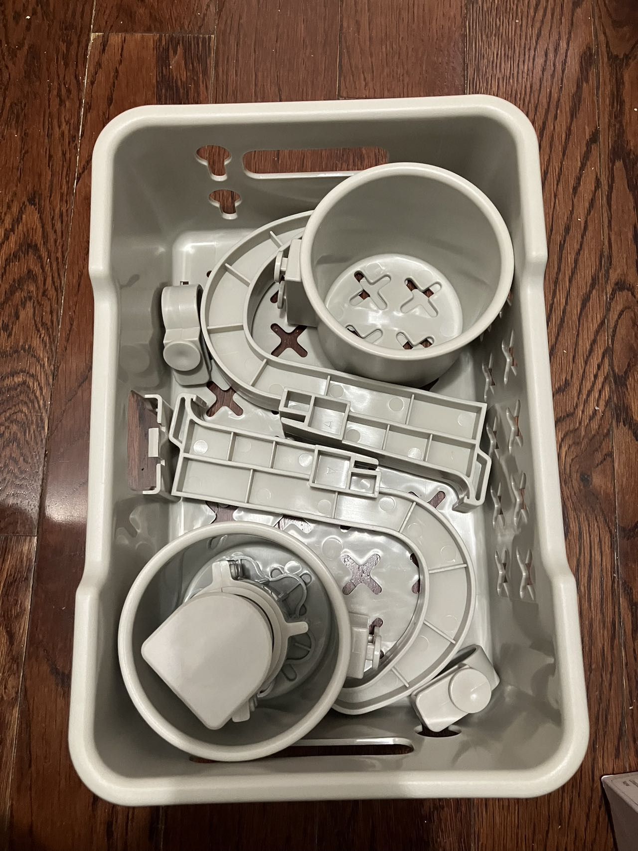 High Quality Poolside Storage Basket with Cup Holder Hooks, Above Ground Pool Accessories, Pool Accessories, Beverages, Poolside Storage to Organize C