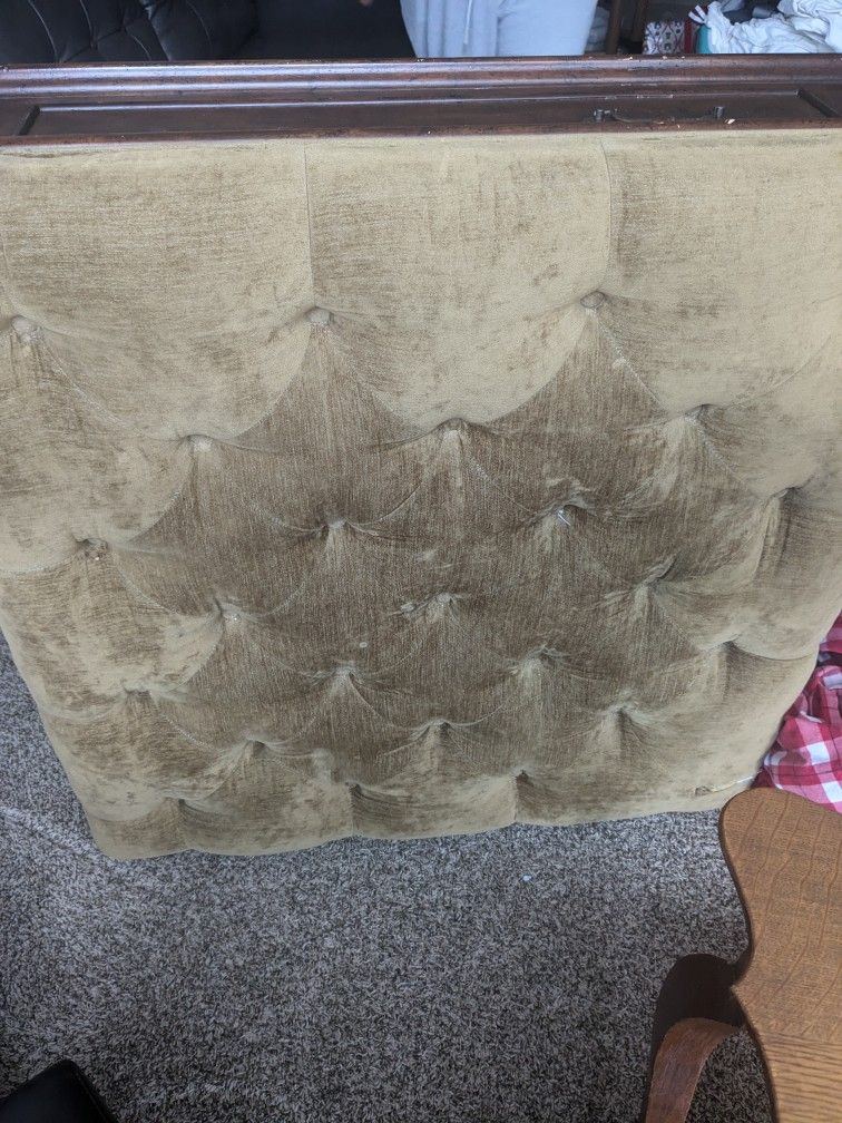 Nice ottoman