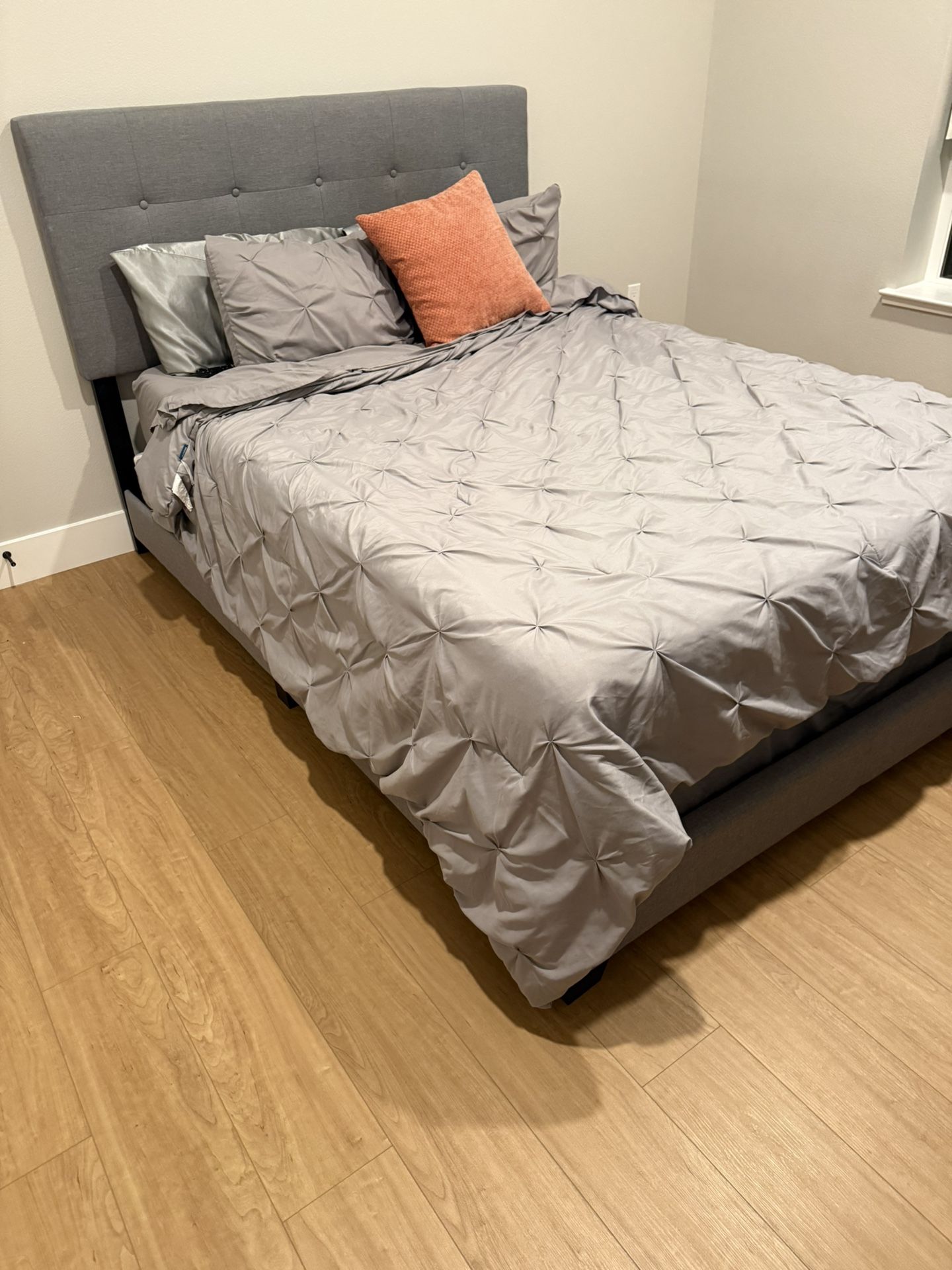 Queen Bed Set β Like New | Bed Frame + Mattress + Box Spring β Barely Used