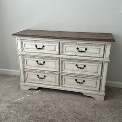 Farmhouse Dresser