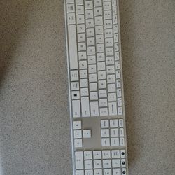 Apple Keyboard