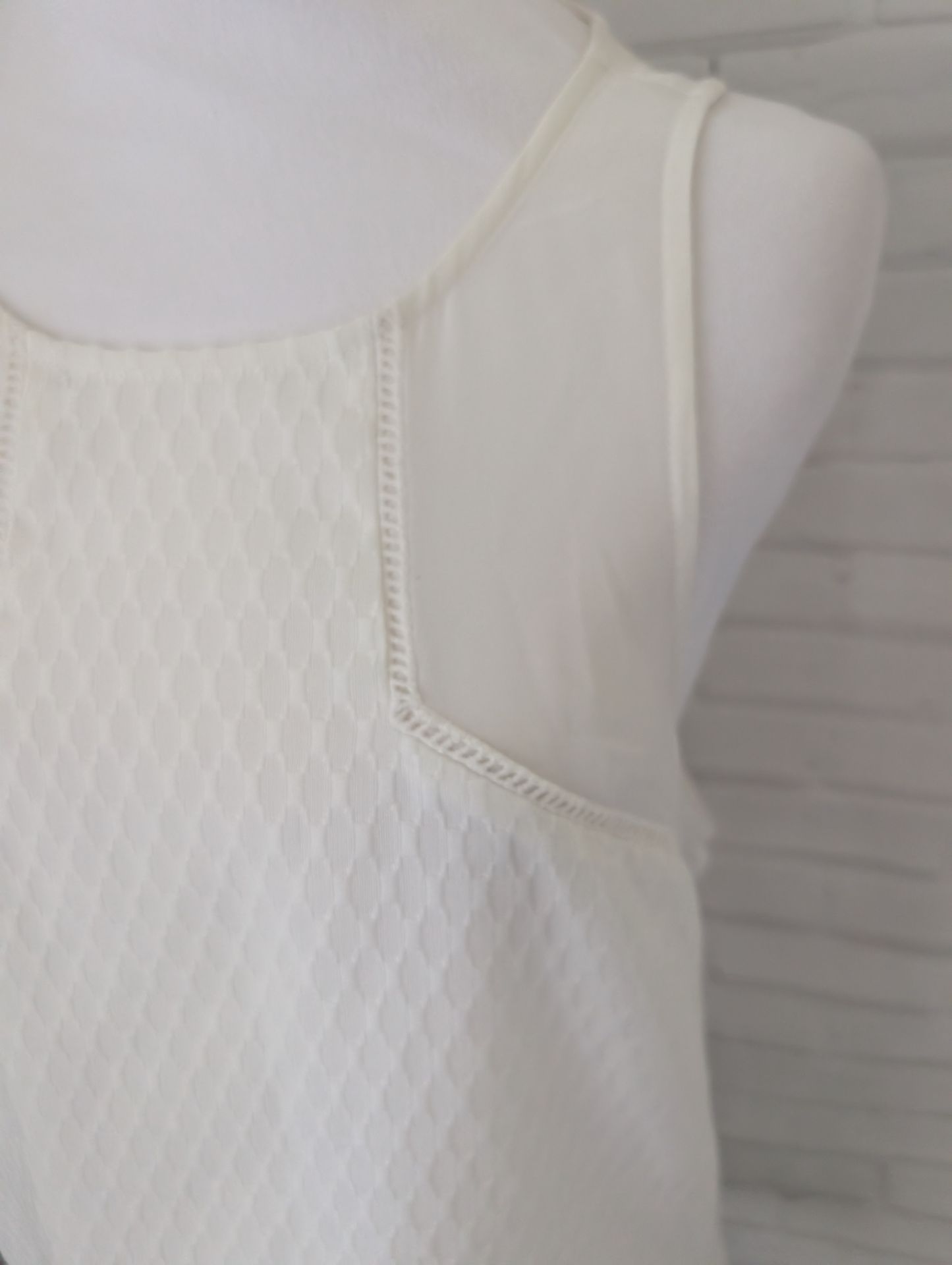 Cooper & Ella off-white sleeveless top size L