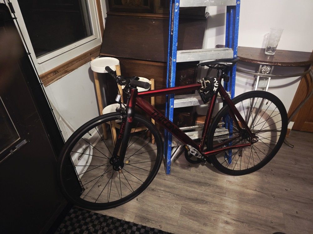 Throne Speed Bike